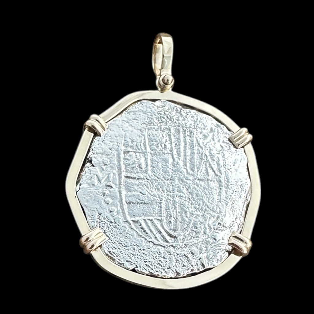 Atocha Shipwreck Coin Pendant in 14k, Grade 3, 8 Reales #85A-140519