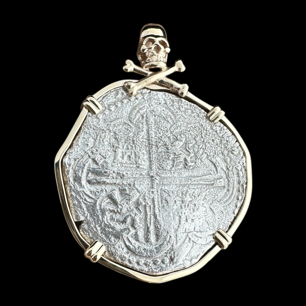 Atocha Shipwreck Coin Pendant in 14K Gold with skull and crossbones, Grade 1, 8 Reales #85A-183174
