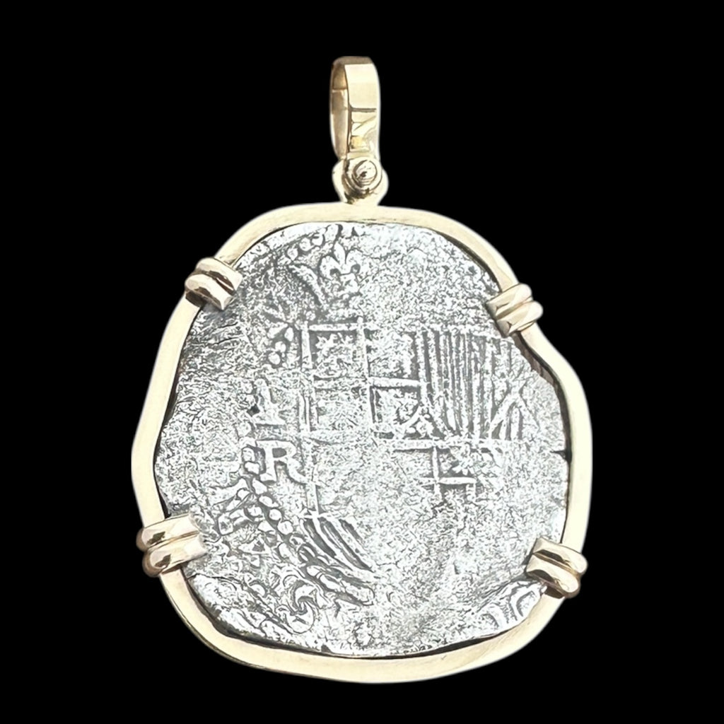 Atocha Shipwreck Coin Pendant in 14K Gold, Grade 2, 8 Reales #85A-208985