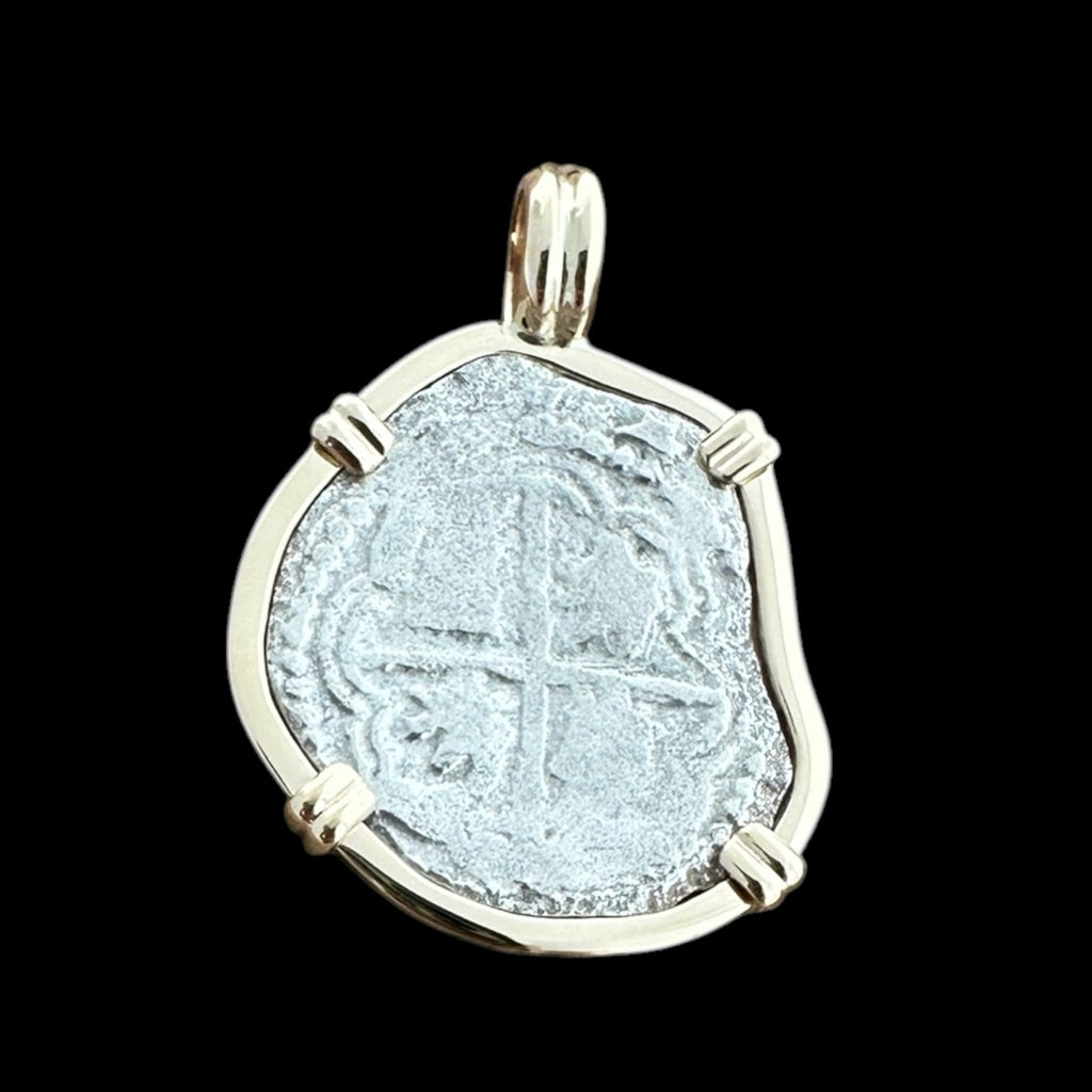 Atocha Shipwreck Coin Pendant in 14K Gold, Grade 3, 2 Reales  #96A-270755