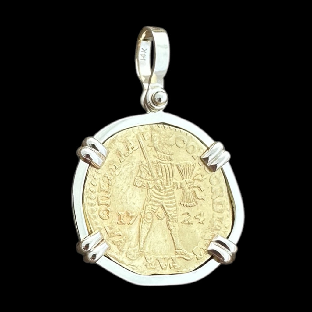 Akerendam Shipwreck Coin Pendant in 14k, 1 Ducat #PC72-31952