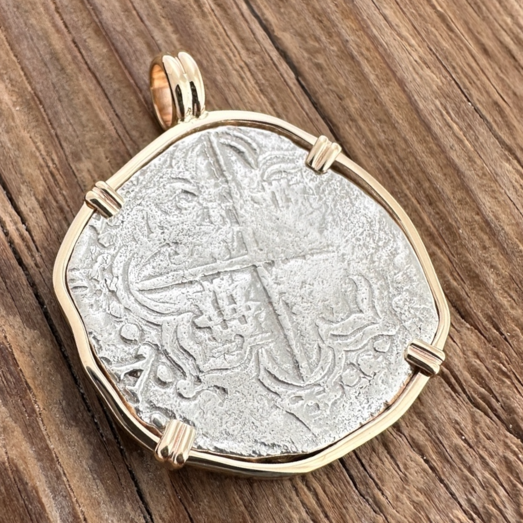 Sao Jose Shipwreck Coin Pendant in 14k Gold #05SJ-000193 – MFST
